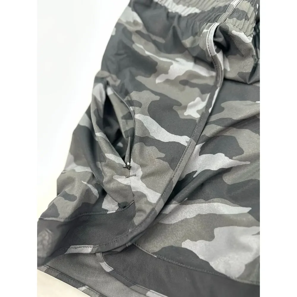 NWOT Athleta 1X Printed Mesh Racer Run Shorts 4” Camo Gray Black - Picture 3 of 9